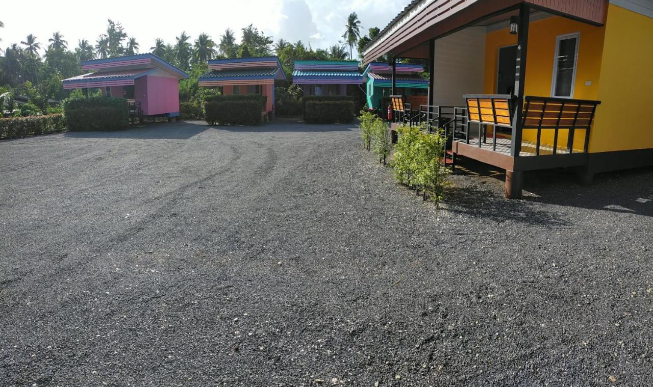ณัฐวดี รีสอร์ท Don Sak Exterior photo